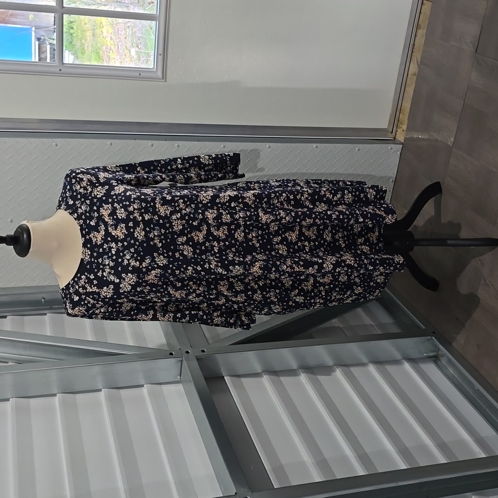 Time and Tru Navy Blue floral dress NWOT Size‎ XLARGE 16/18
